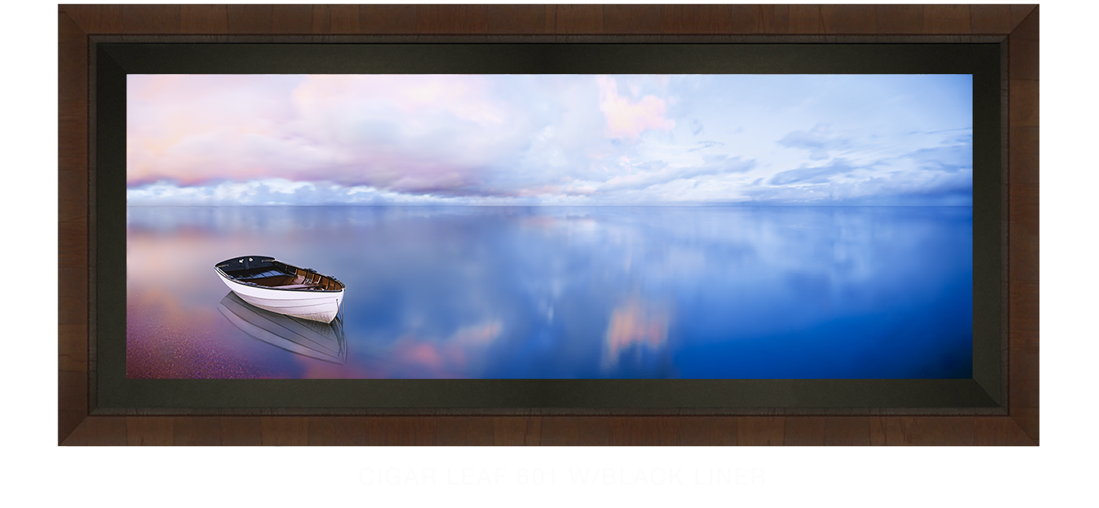 29BLUELAKEBOAT Cigar Leaf 601 w_Blk Liner T