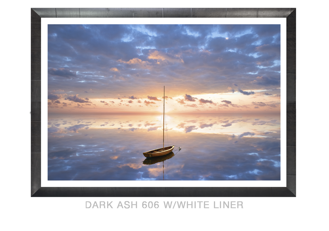 18__REFLECTBOAT_DARKASH_606 WHT LNR