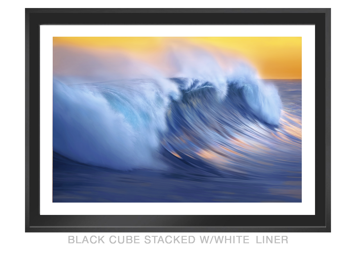 15__MARMORIS_ BLK CUBE STACKED WHT_LNR